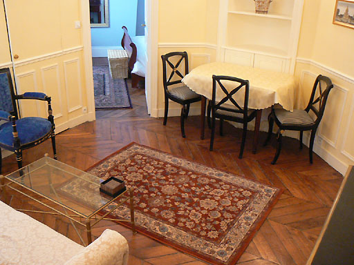 le marais apartment furnished