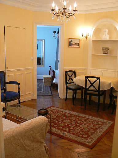 le marais rue de rivoli